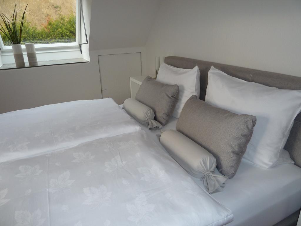 Helle 70 Qm Ferienwohnung Mit Herrlichem Blick 坦英根 外观 照片